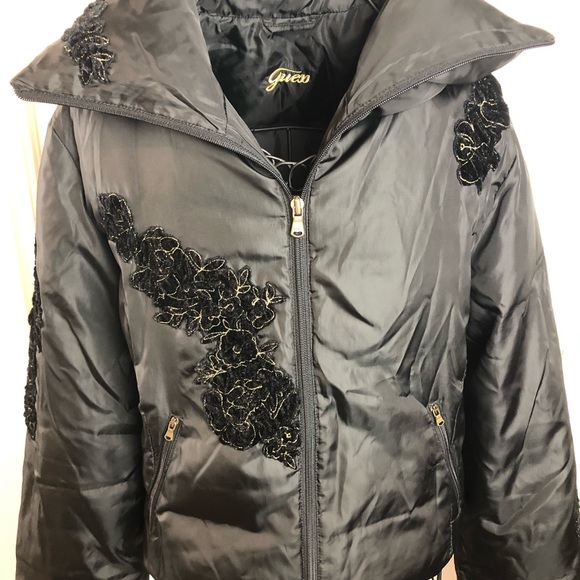 Vintage 90’s Guess ,down puffer jacket M - Picture 3 of 7